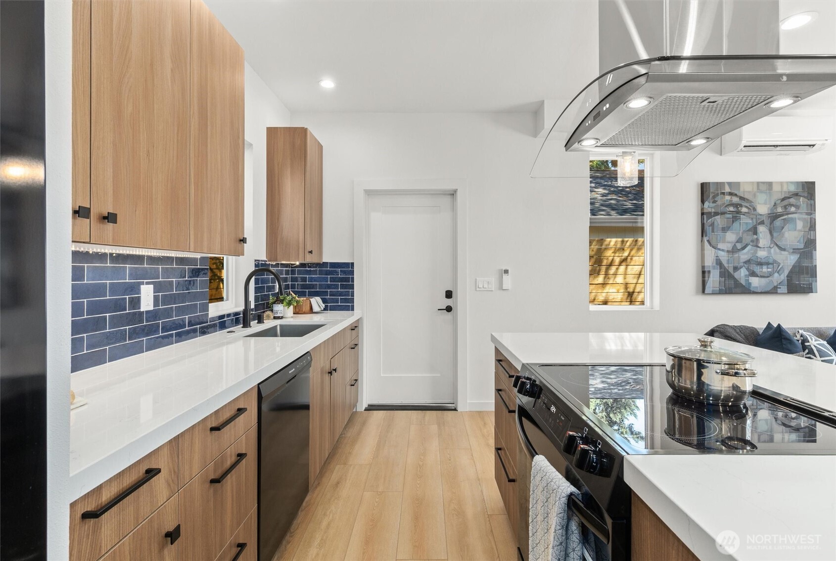 7713 34th Avenue Property Photo 13