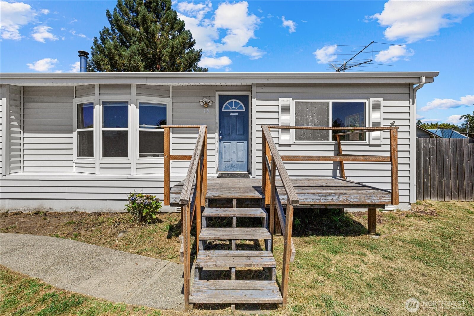 419 2nd Avenue Property Photo 1