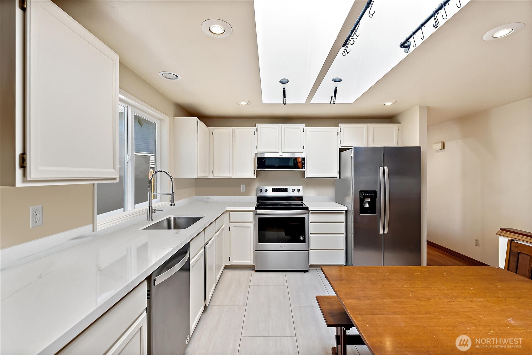 4630 143rd Place Property Photo 9