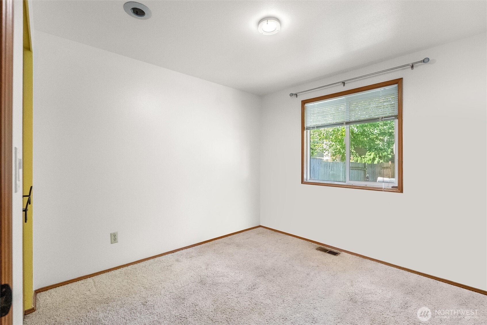 4630 143rd Place Property Photo 23