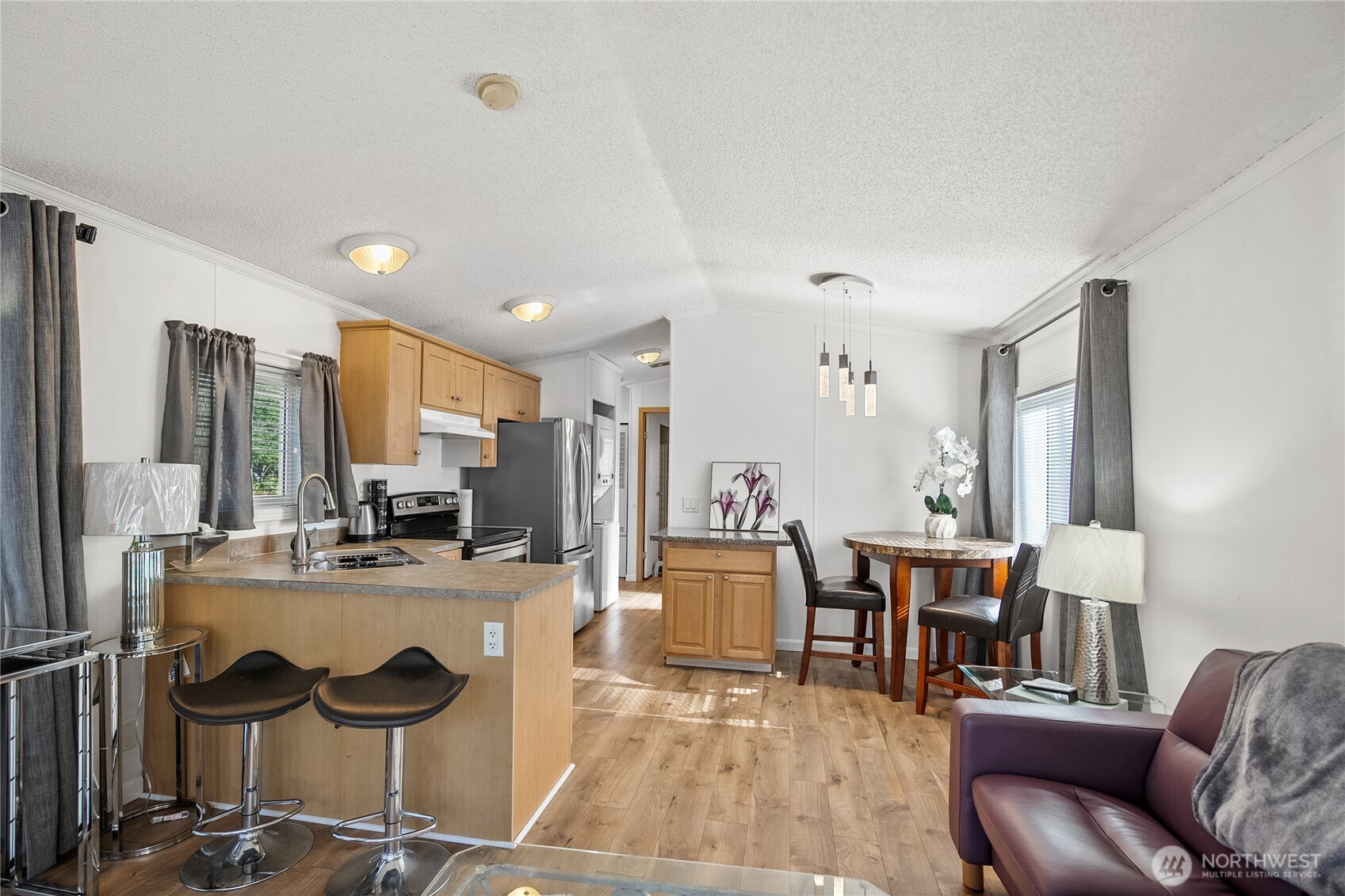 32 S Duquesne Avenue Property Photo 8