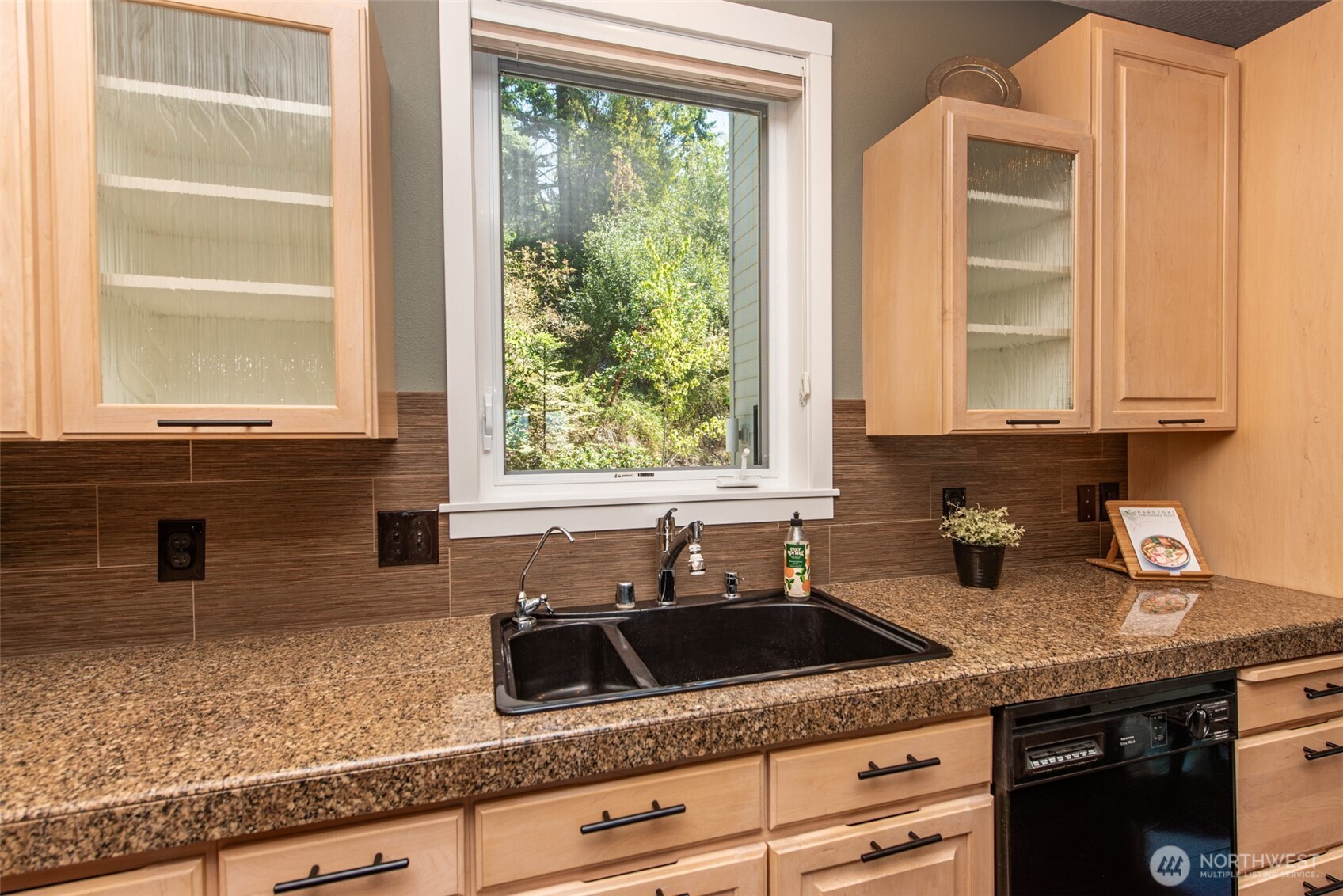 1185 Fox Hollow Road Property Photo 14