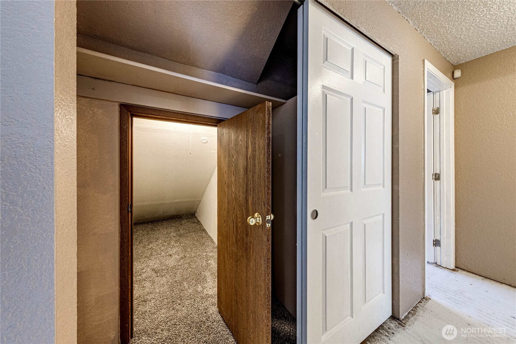 1515 W Casino Road E2 Property Photo 19