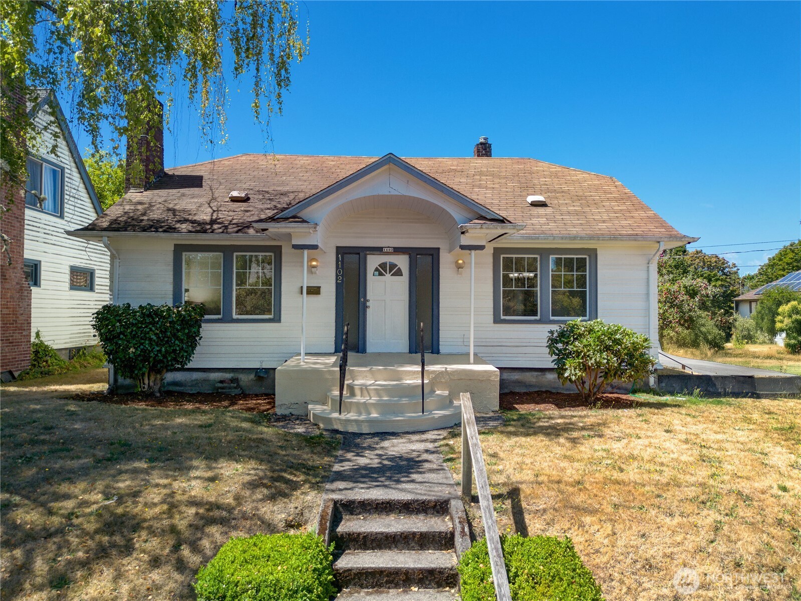 1102 S Anderson Street Property Photo 1