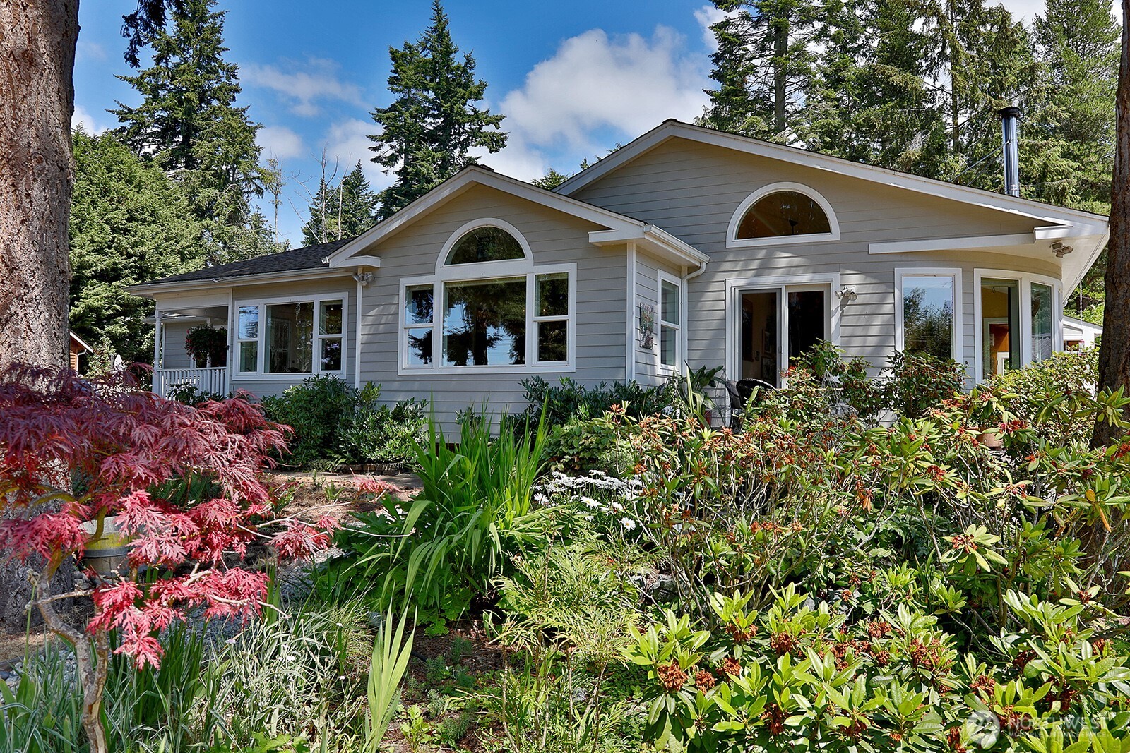3681 Lagoon View Drive Property Photo 1