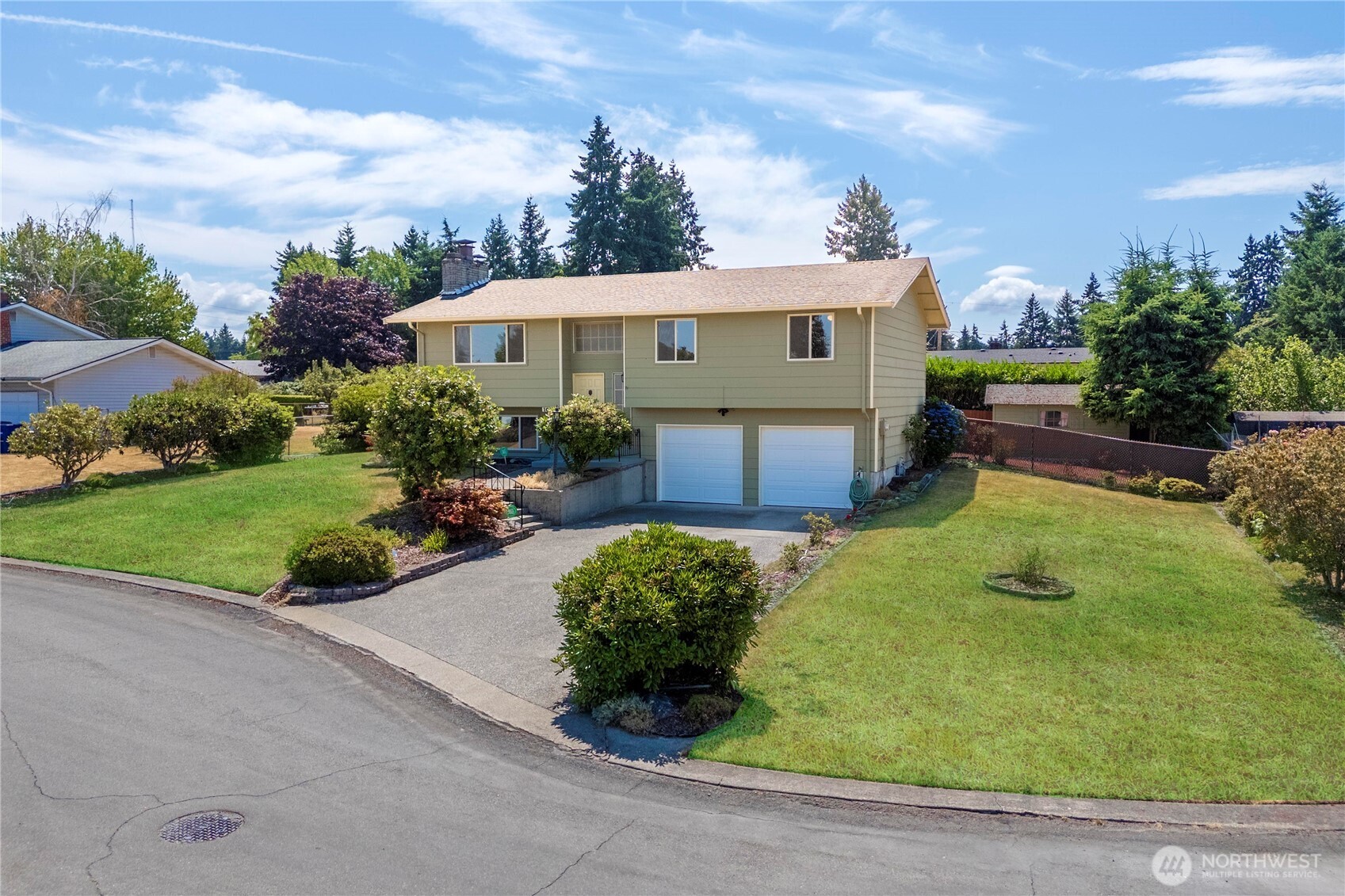 10730 103rd Street Property Photo 1
