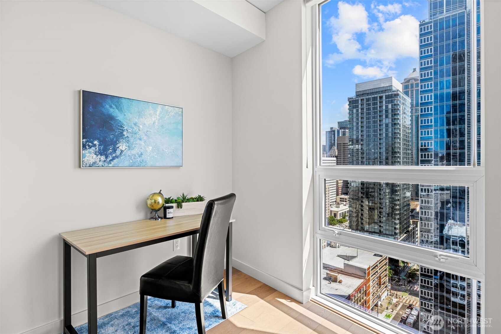 121 Stewart Street 2204 Property Photo 12