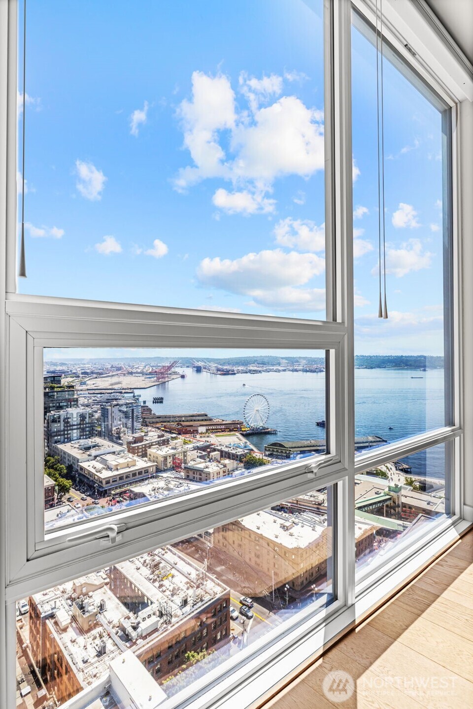 121 Stewart Street 2204 Property Photo 13