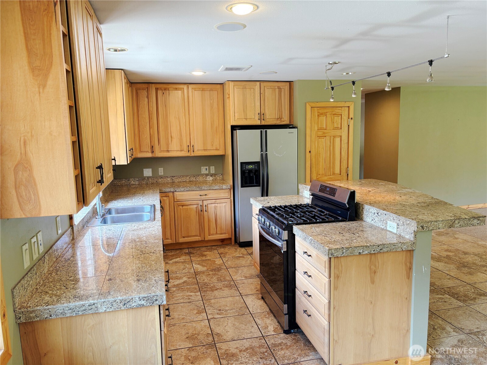 3311 Kachess Lake Road Property Photo 27