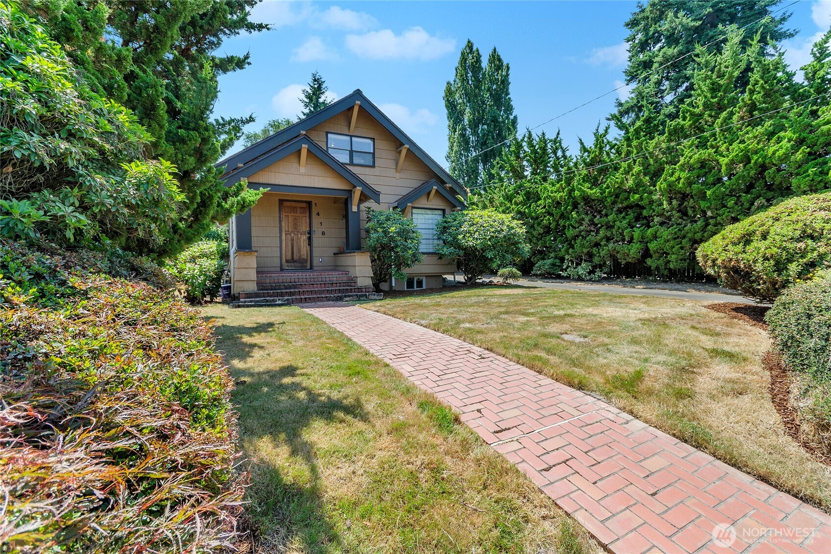 1418 3rd Street