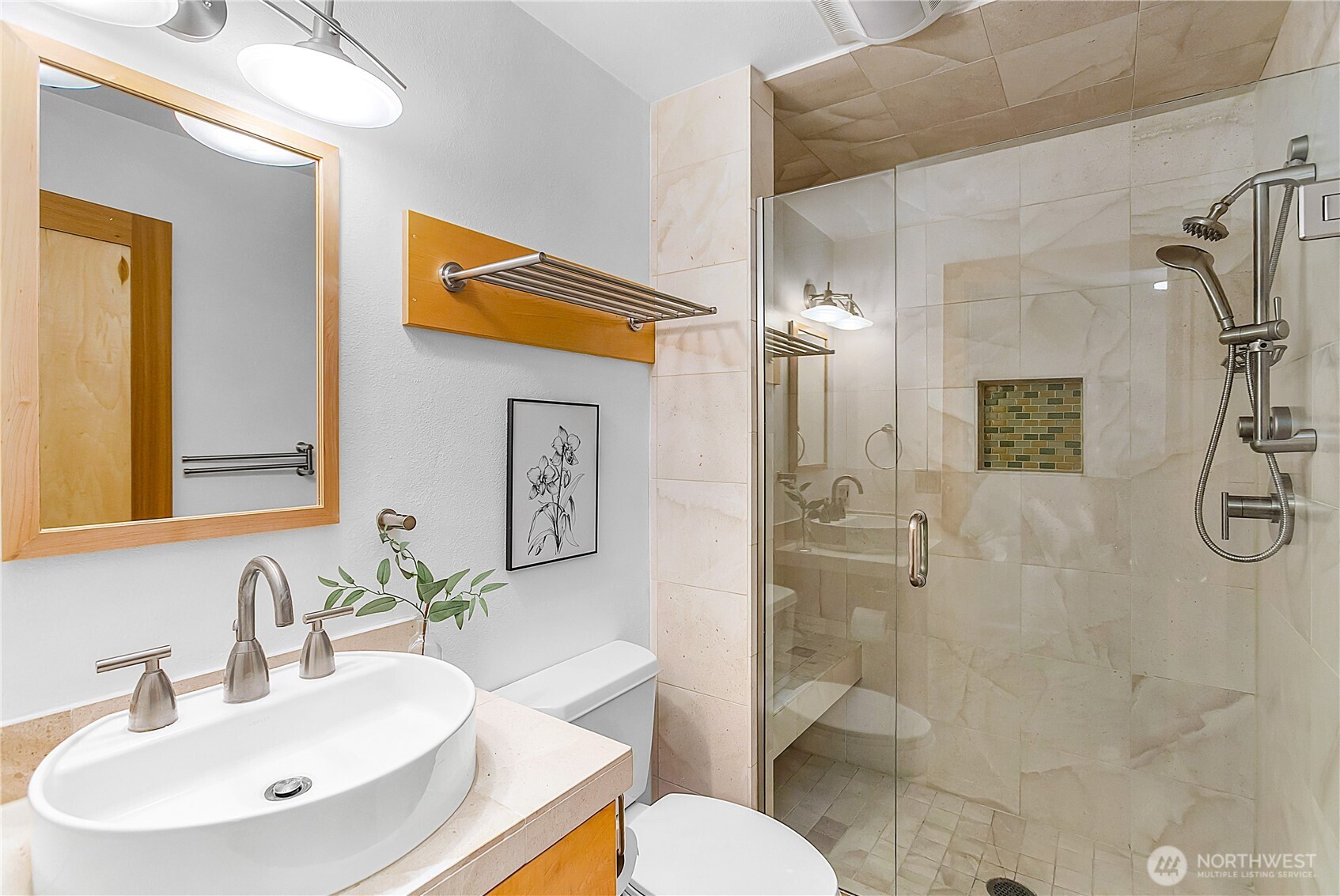 3643 Beach Drive Property Photo 28