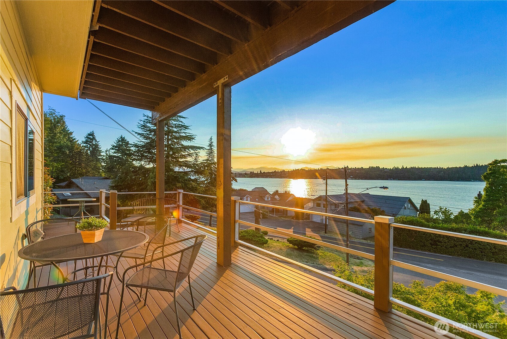 3643 Beach Drive Property Photo 36