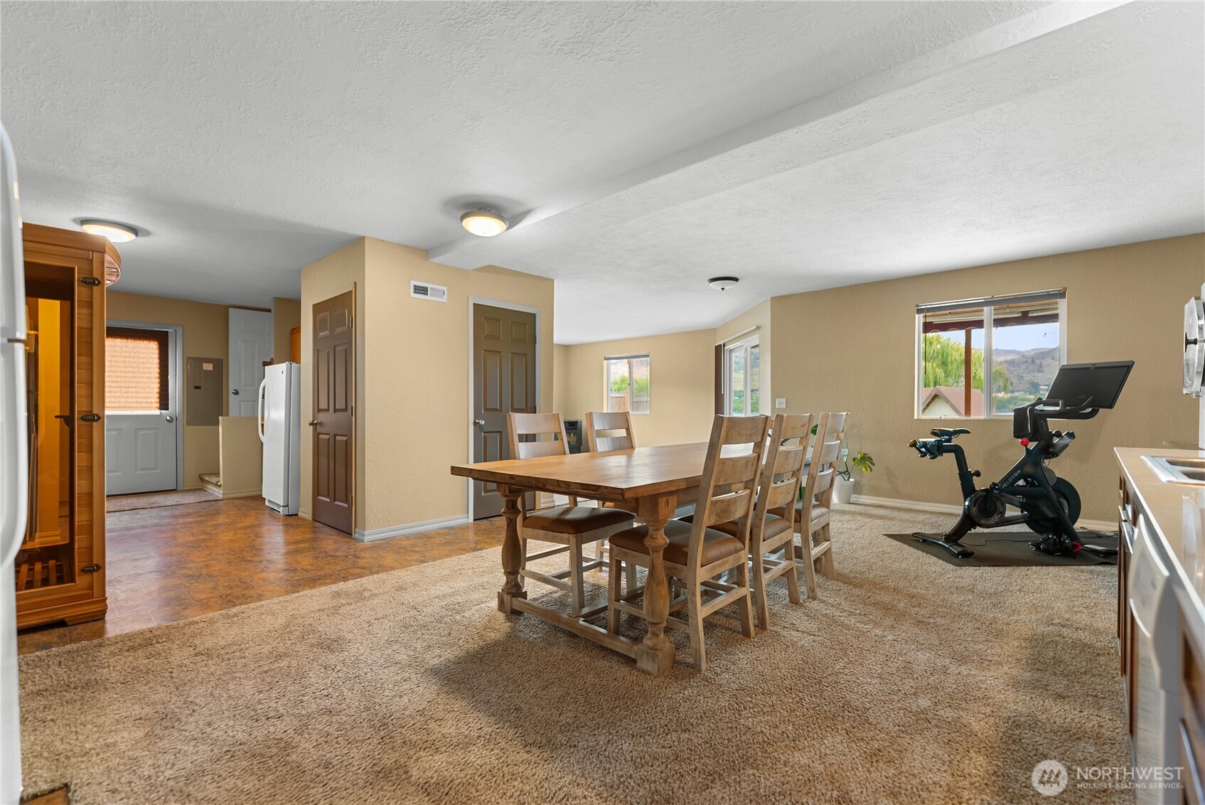 65 Eastlake Road B Property Photo 30