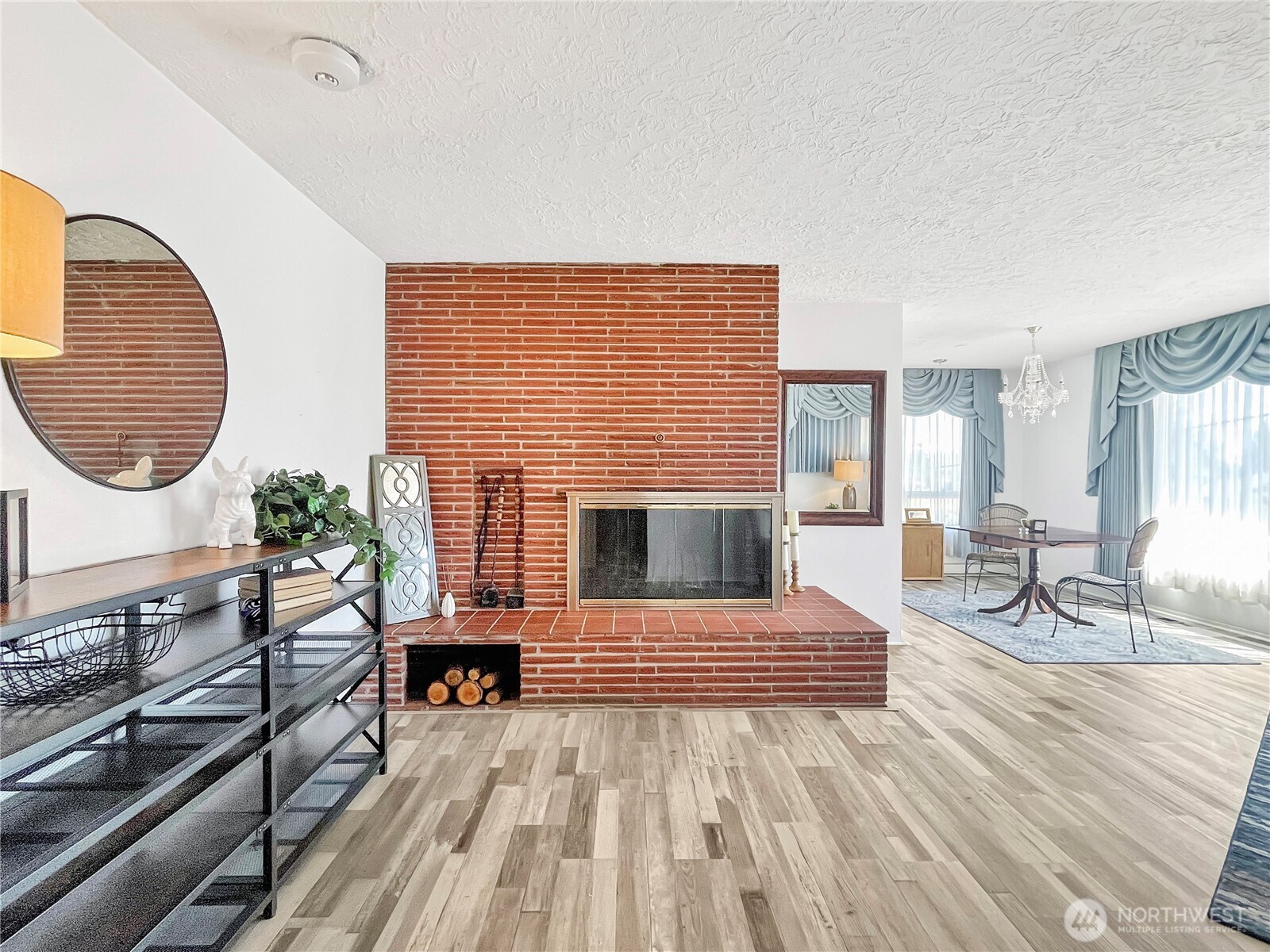 2116 Cascade Way Property Photo 2