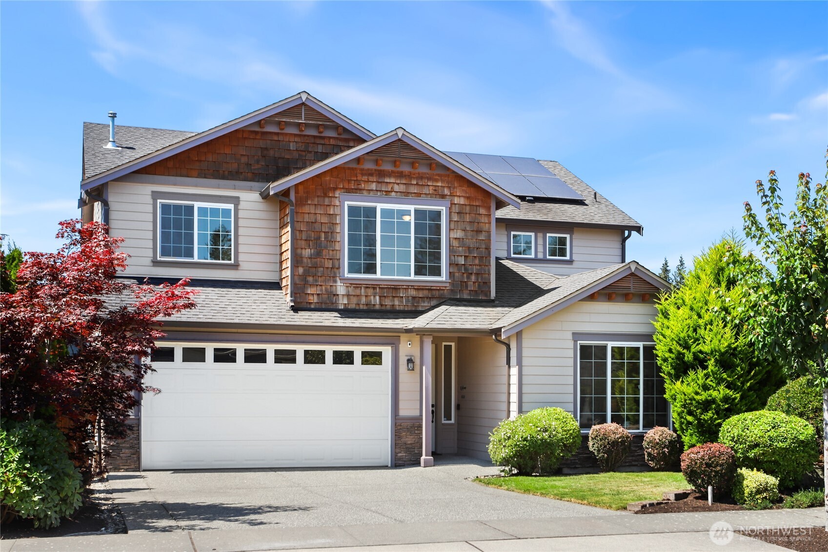 13720 39th Place Property Photo 1