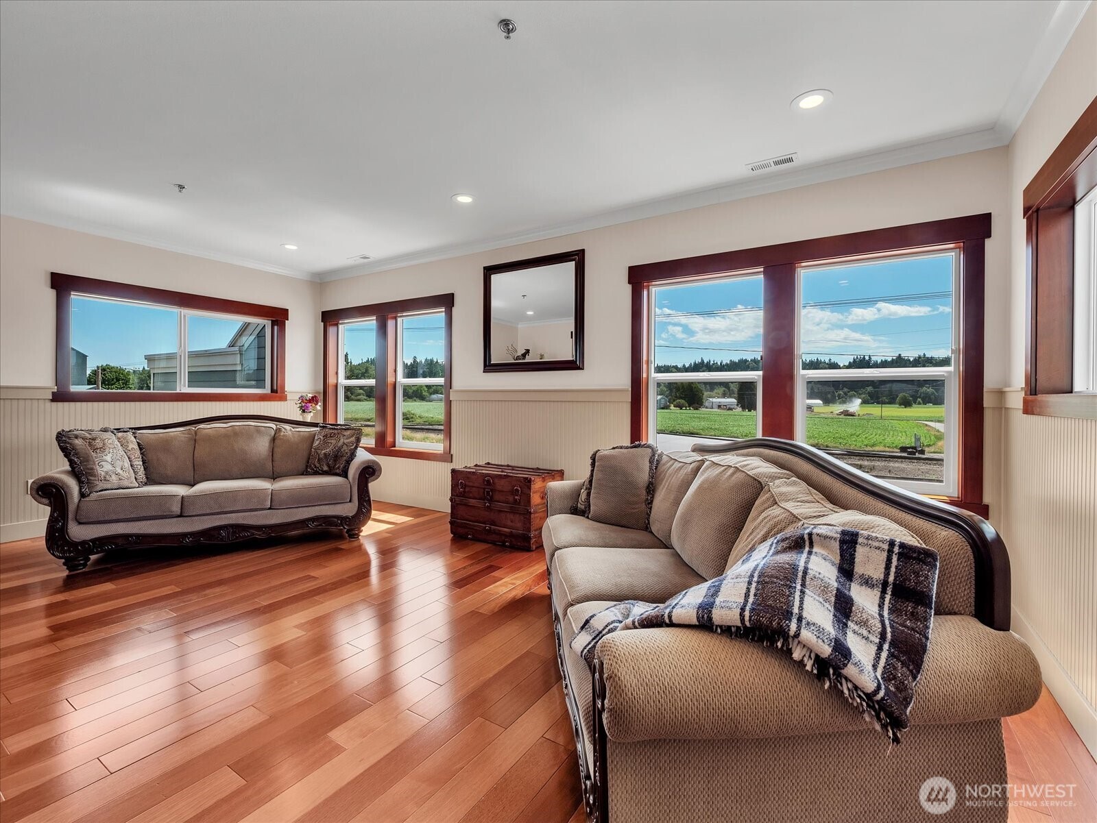 1421 Pioneer Highway Property Photo 28