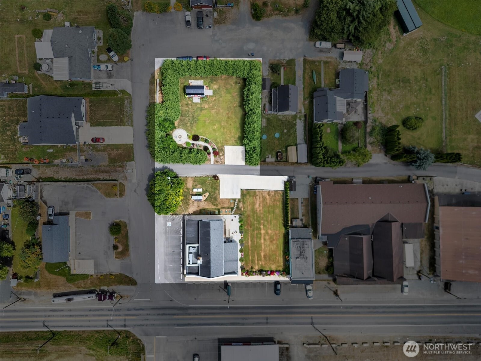1421 Pioneer Highway Property Photo 39