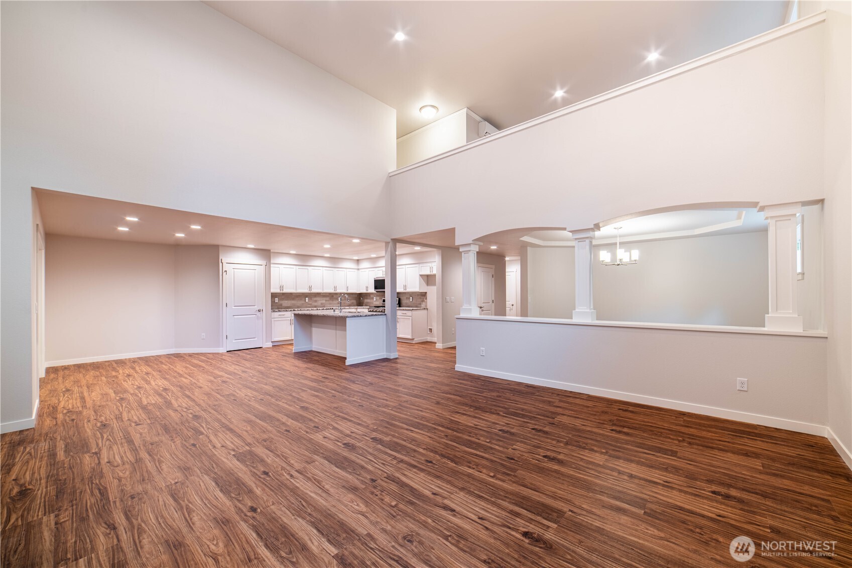 6981 Lakewood Park Lane Property Photo 6