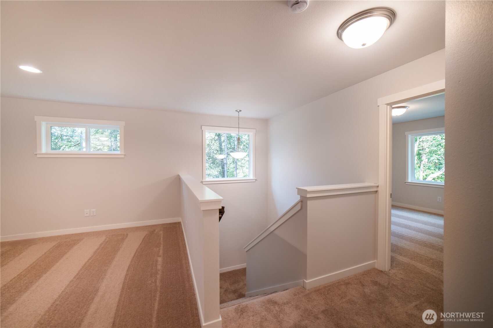 6981 Lakewood Park Lane Property Photo 9