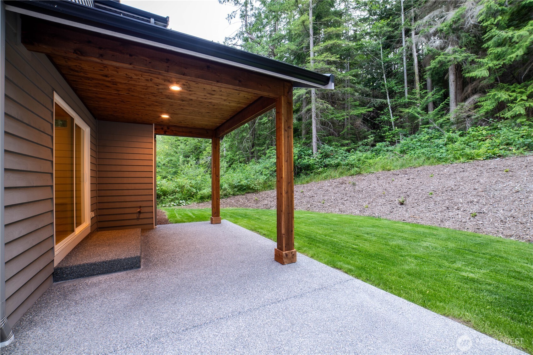 6981 Lakewood Park Lane Property Photo 24