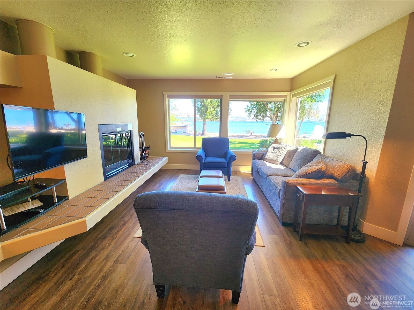 1 Beach 540-o Property Photo 5