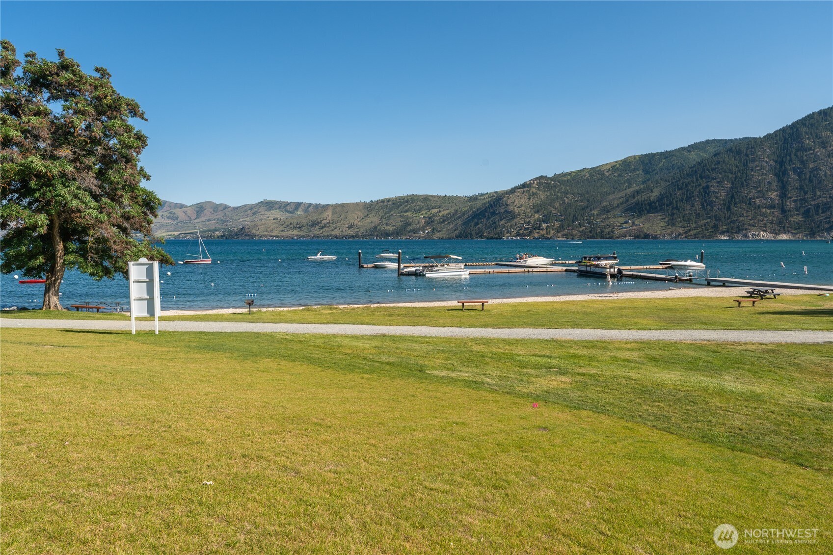 1 Beach 540-o Property Photo 31