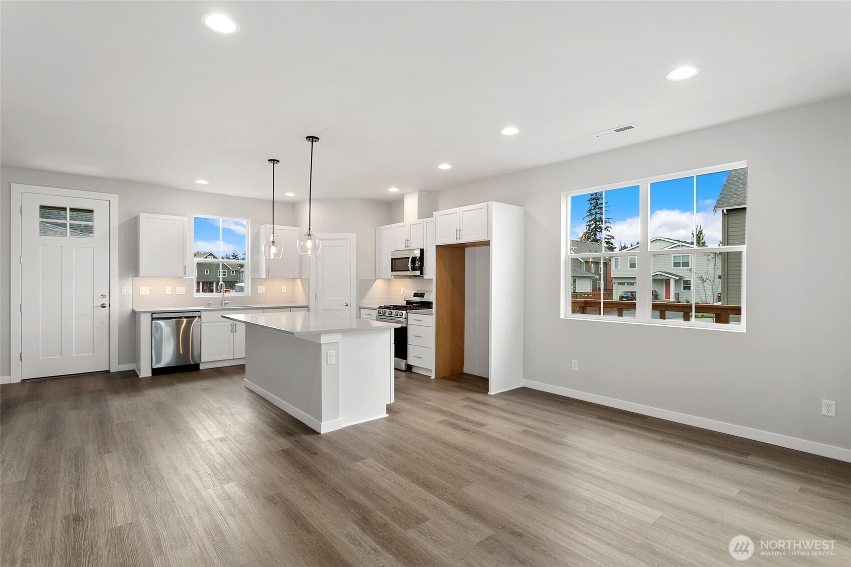 587 Sw 97th Street 74 Property Photo 8