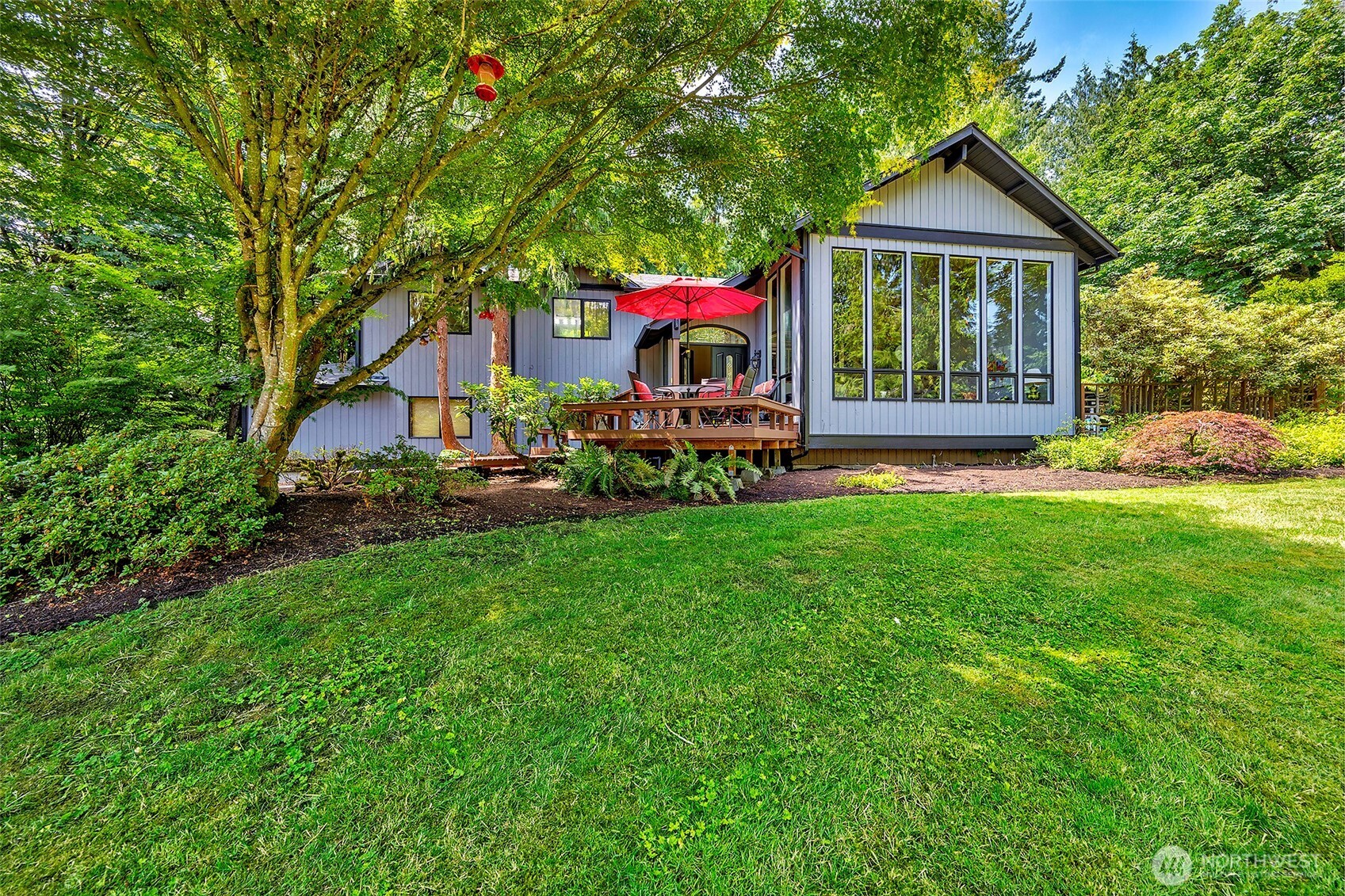 12910 79th Place Property Photo 1