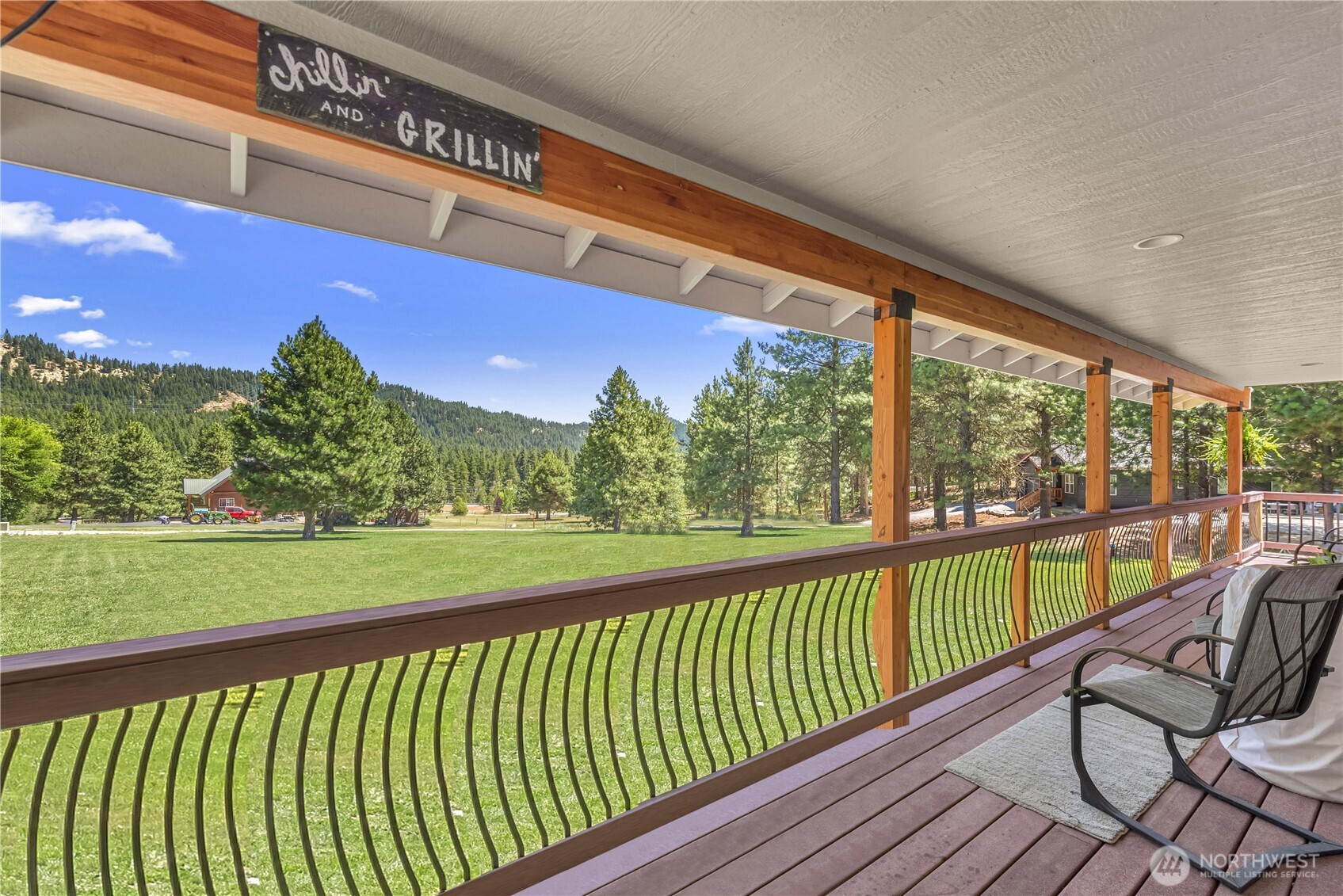 17558 River Road Property Photo 6