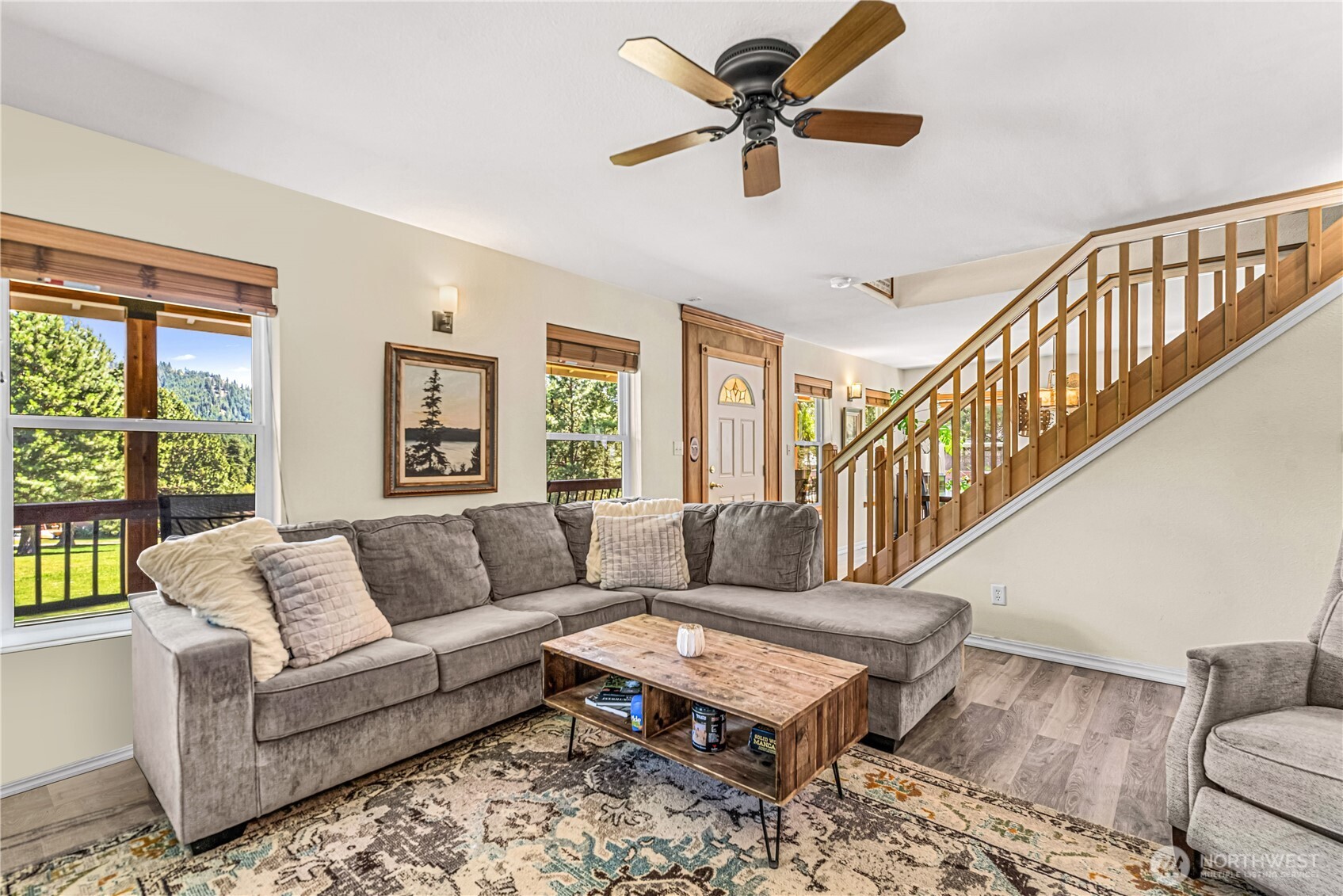 17558 River Road Property Photo 8
