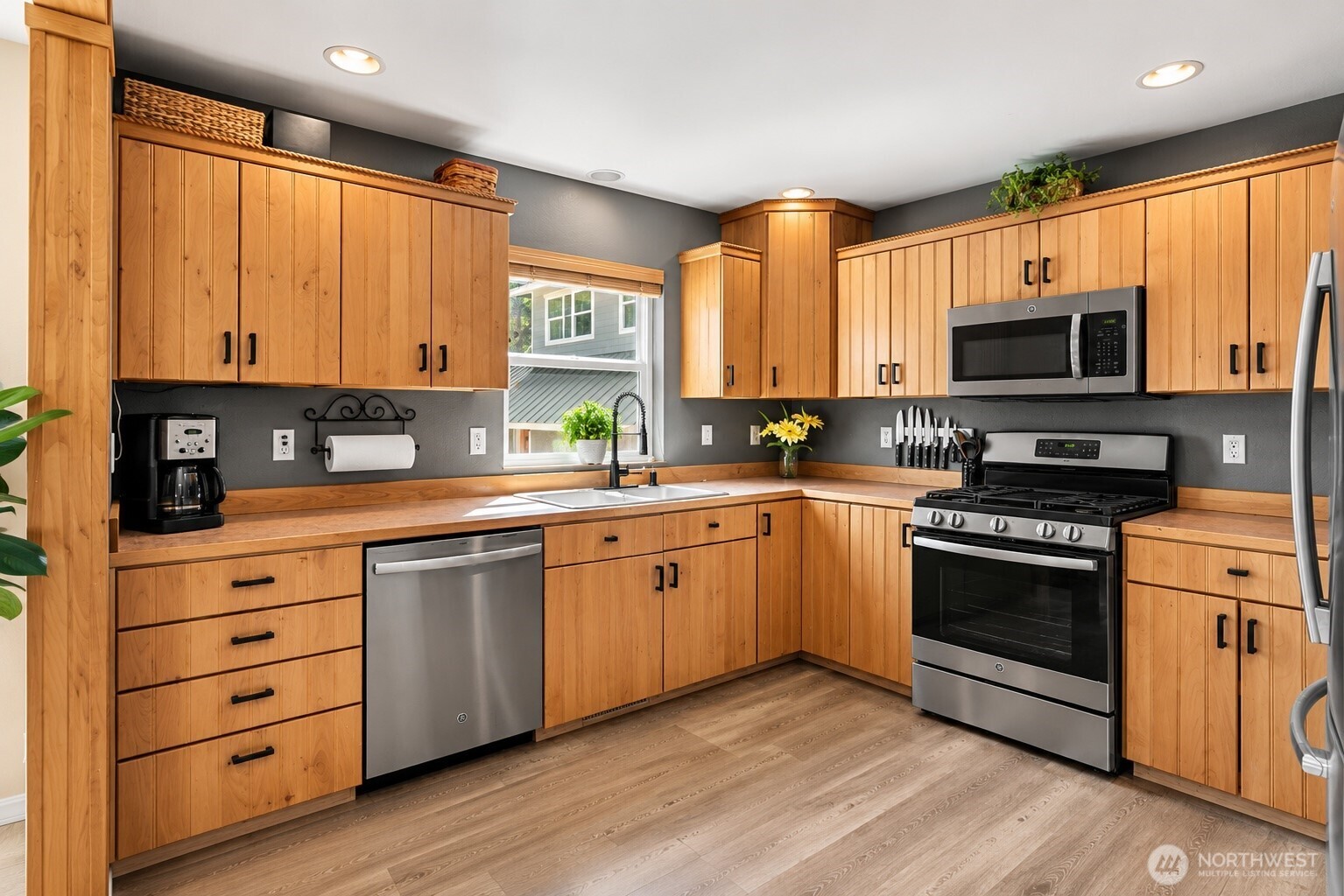 17558 River Road Property Photo 16