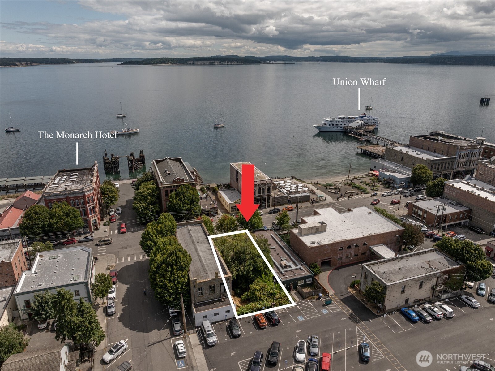 7 Xxx Water Street Property Photo 4
