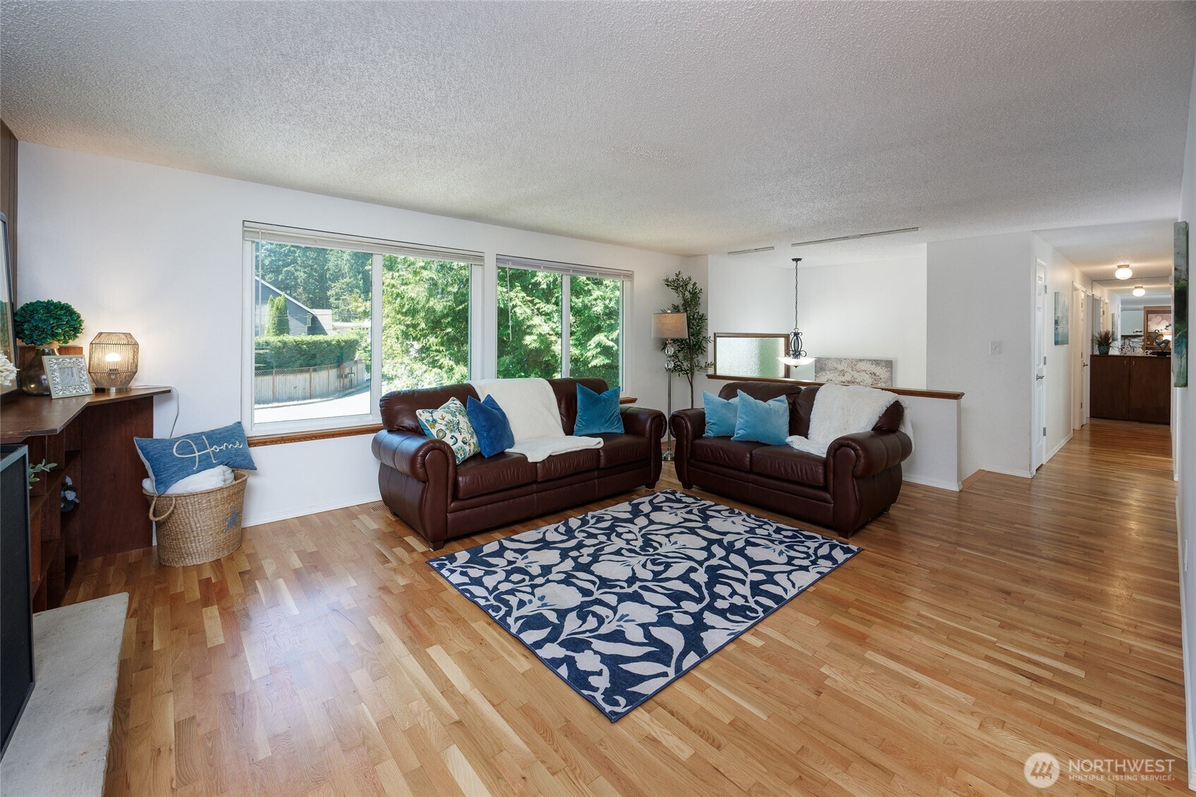 12822 Ne 68th Street Property Photo 4