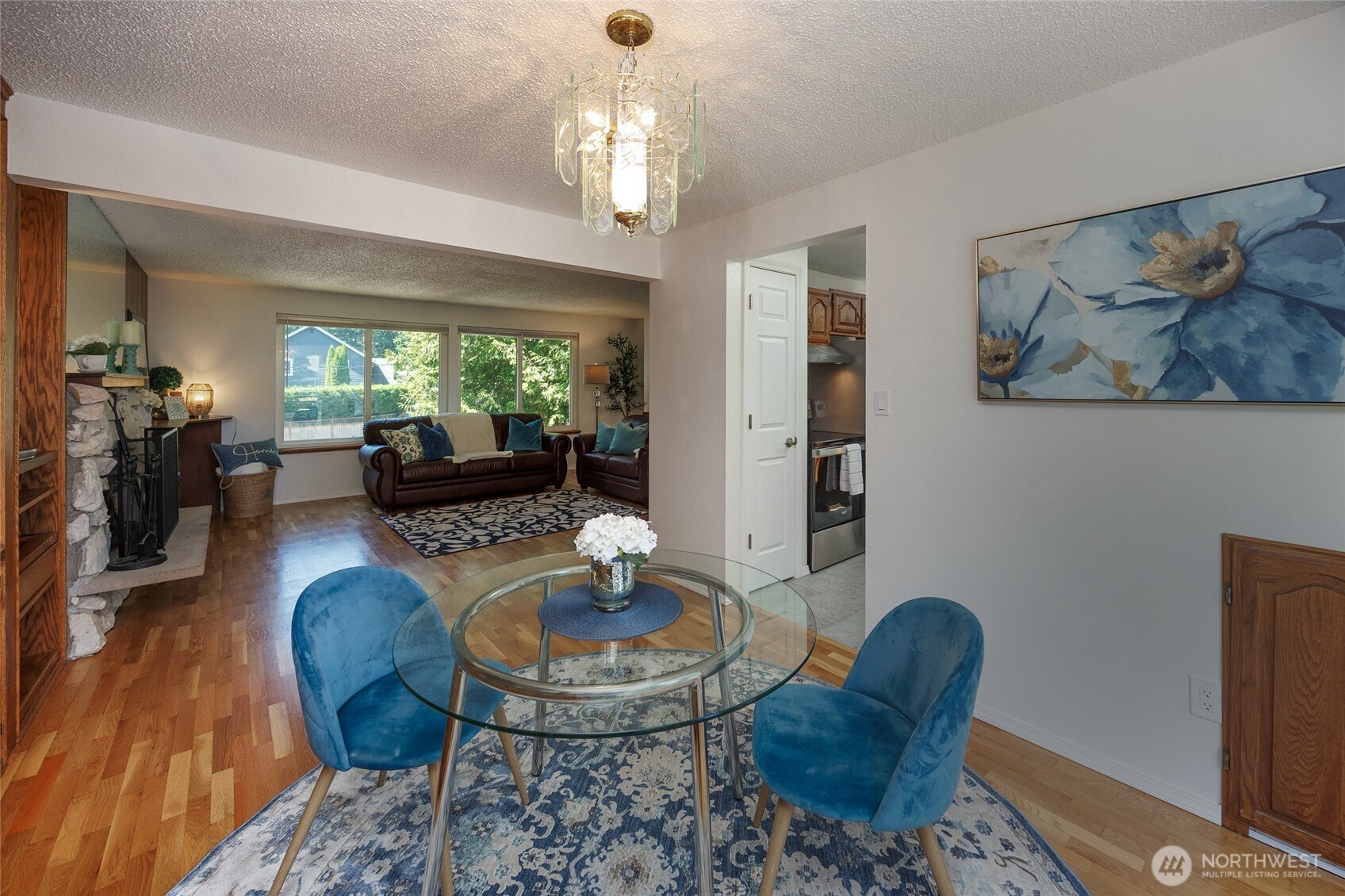 12822 Ne 68th Street Property Photo 5