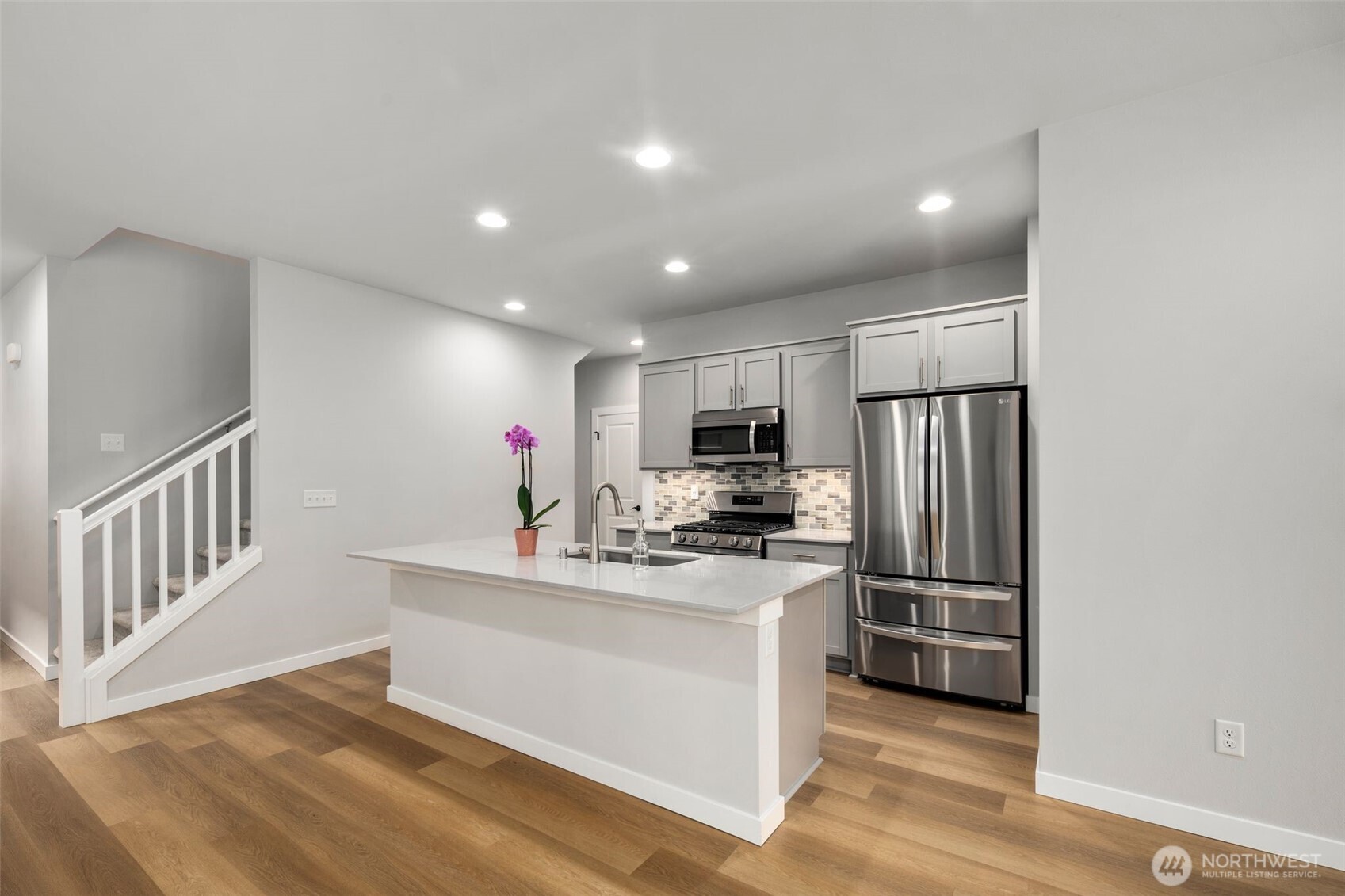 12911 193rd Avenue Property Photo 14