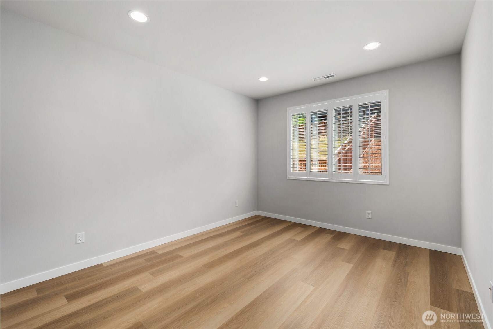 12911 193rd Avenue Property Photo 22