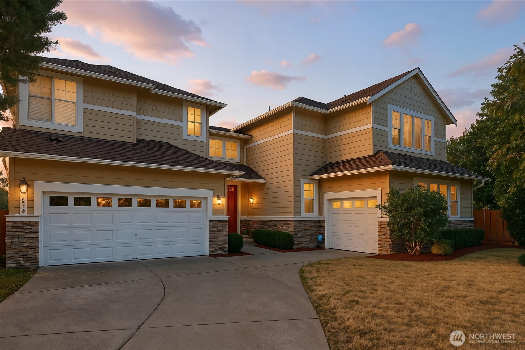 7019 135th Street Property Photo 1