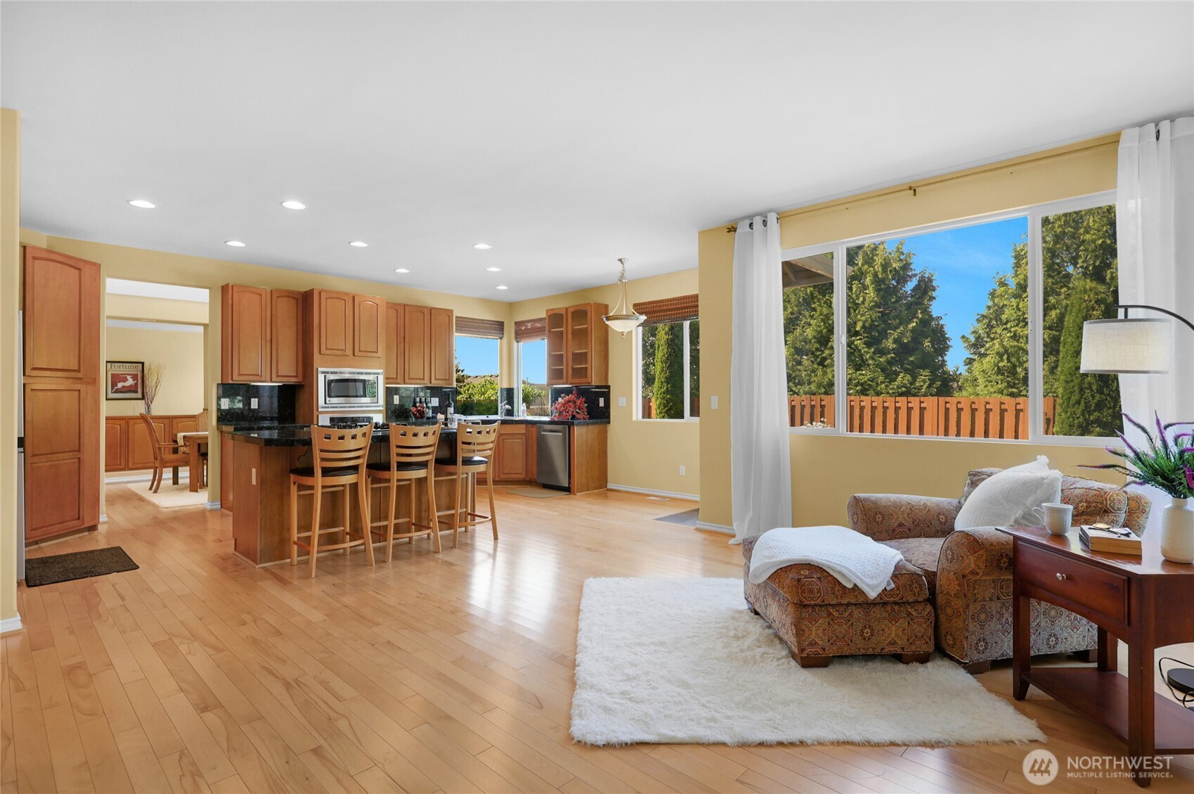 7019 135th Street Property Photo 12