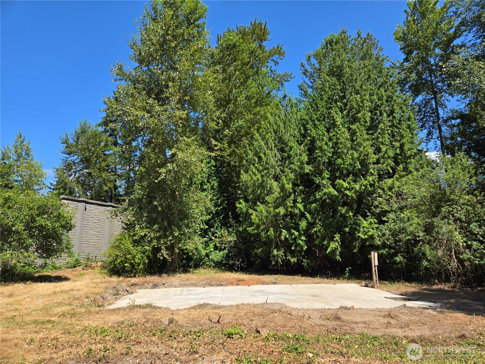 10433 Slater Avenue Property Photo 4