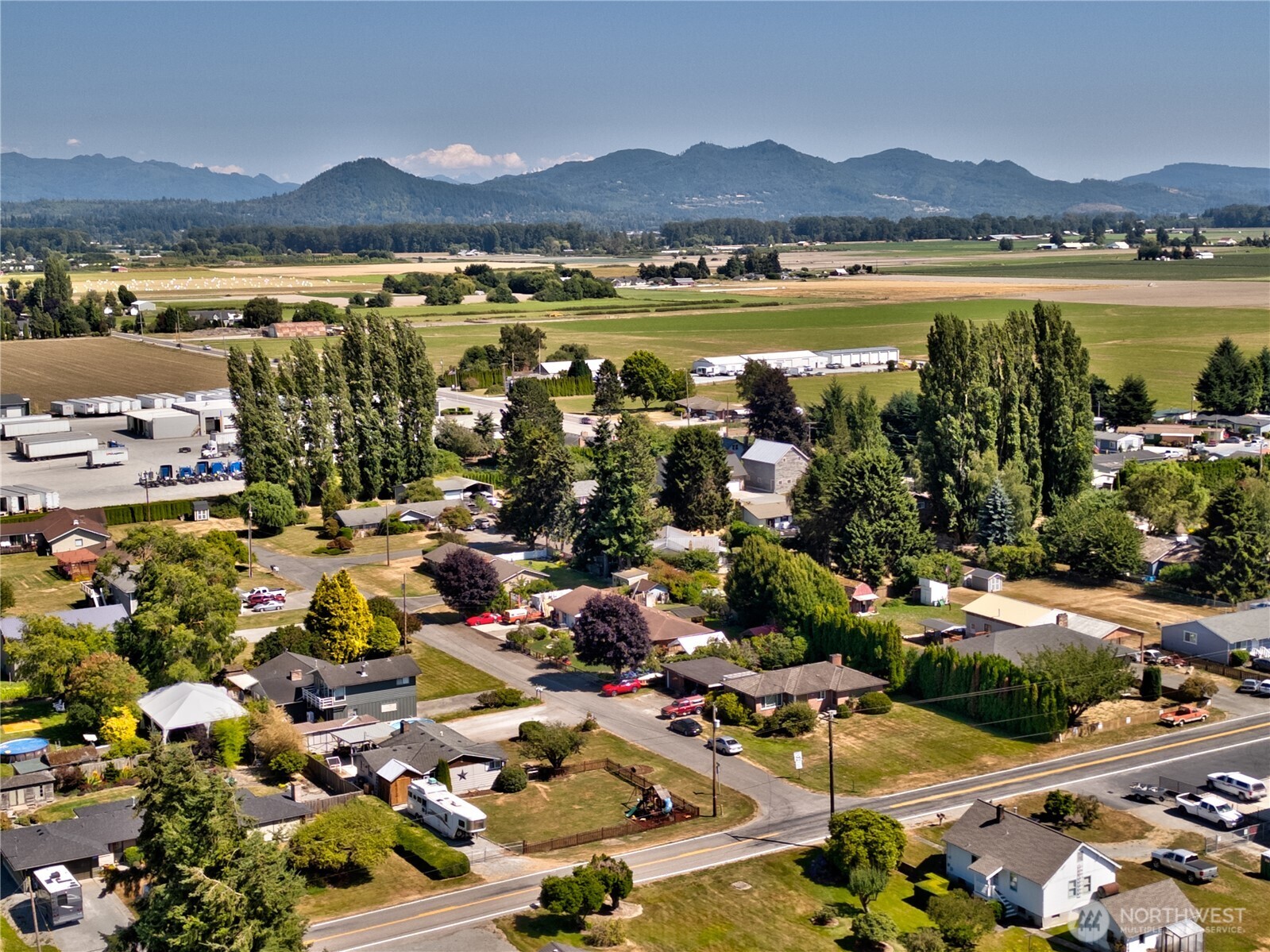 16027 W Division Street Property Photo 30