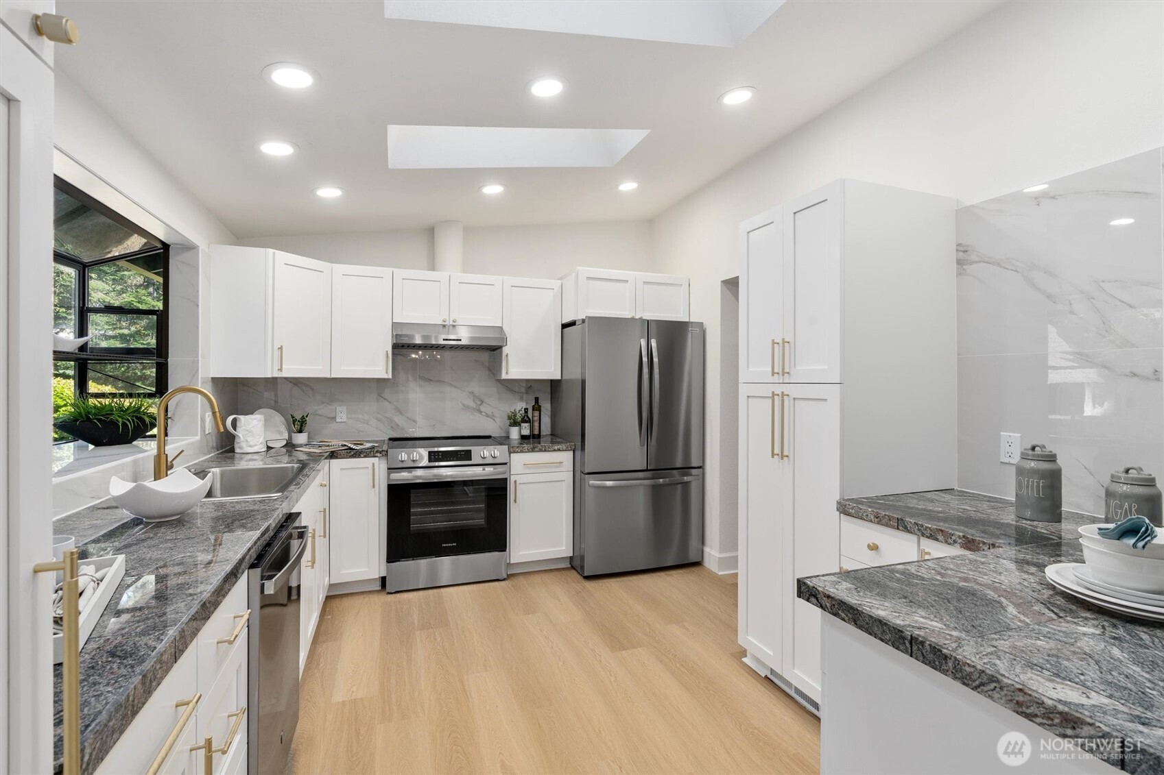 3107 127th Avenue Property Photo 8