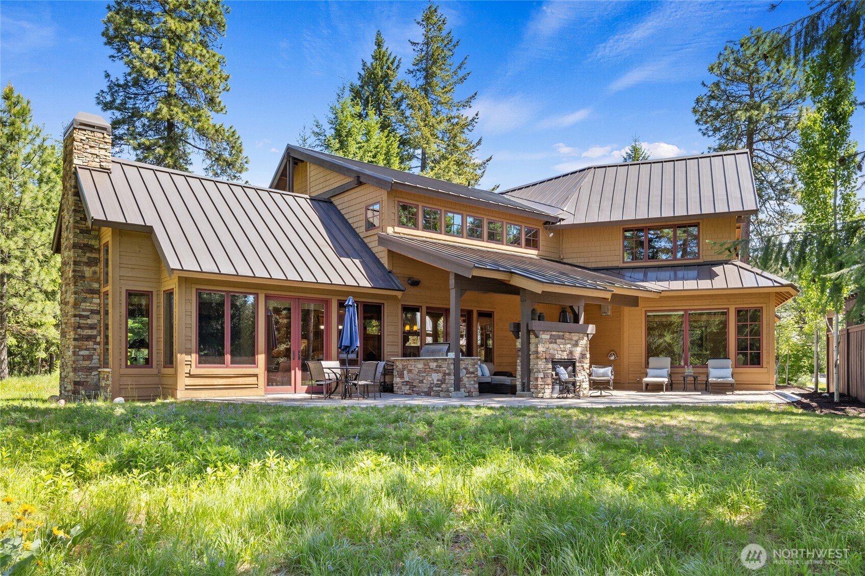 1531 Larkspur Loop Property Photo 1