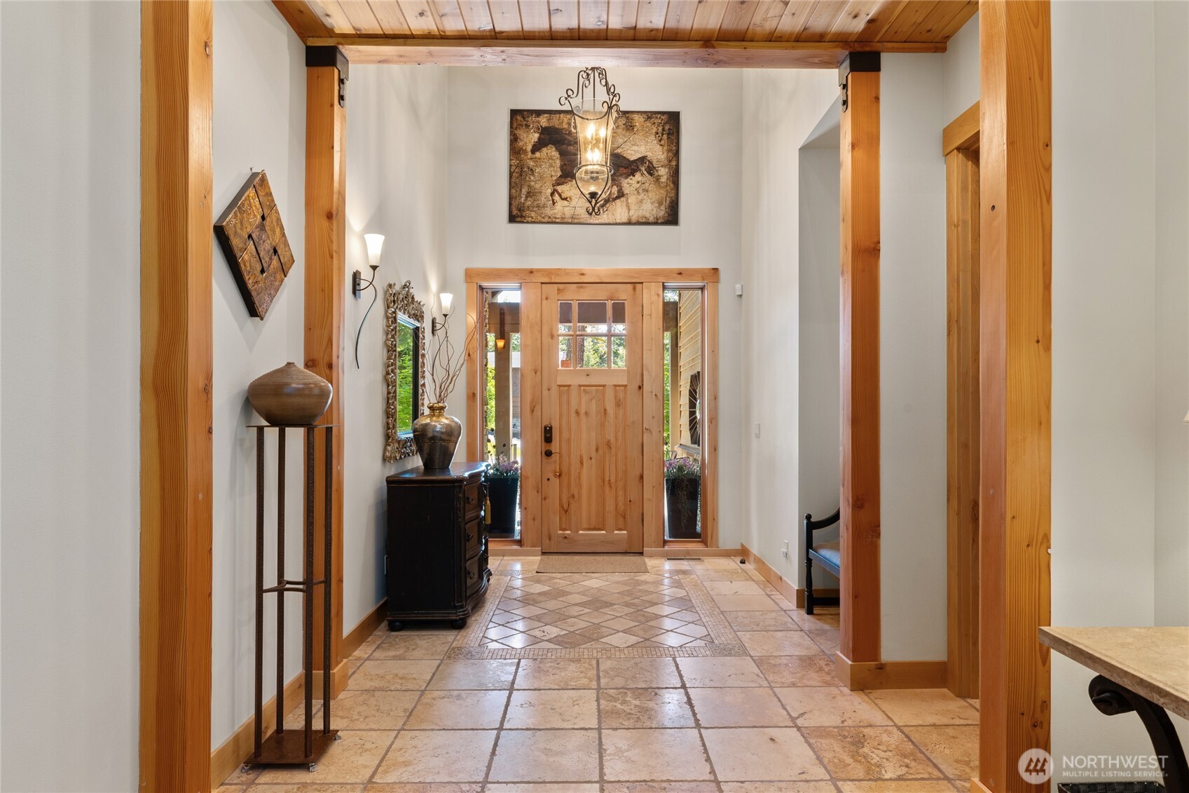 1531 Larkspur Loop Property Photo 3
