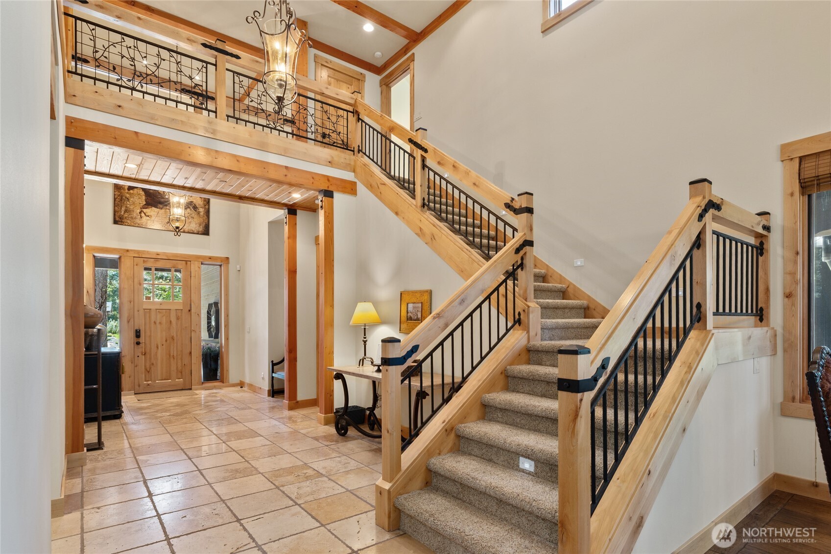 1531 Larkspur Loop Property Photo 4