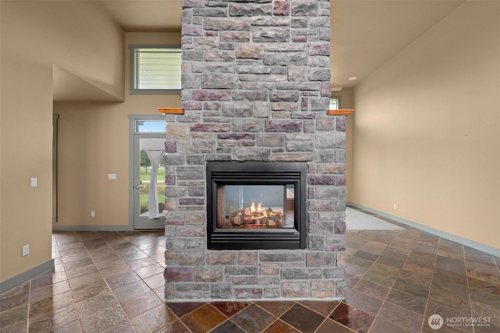 1900 Tamarack Street Property Photo 5