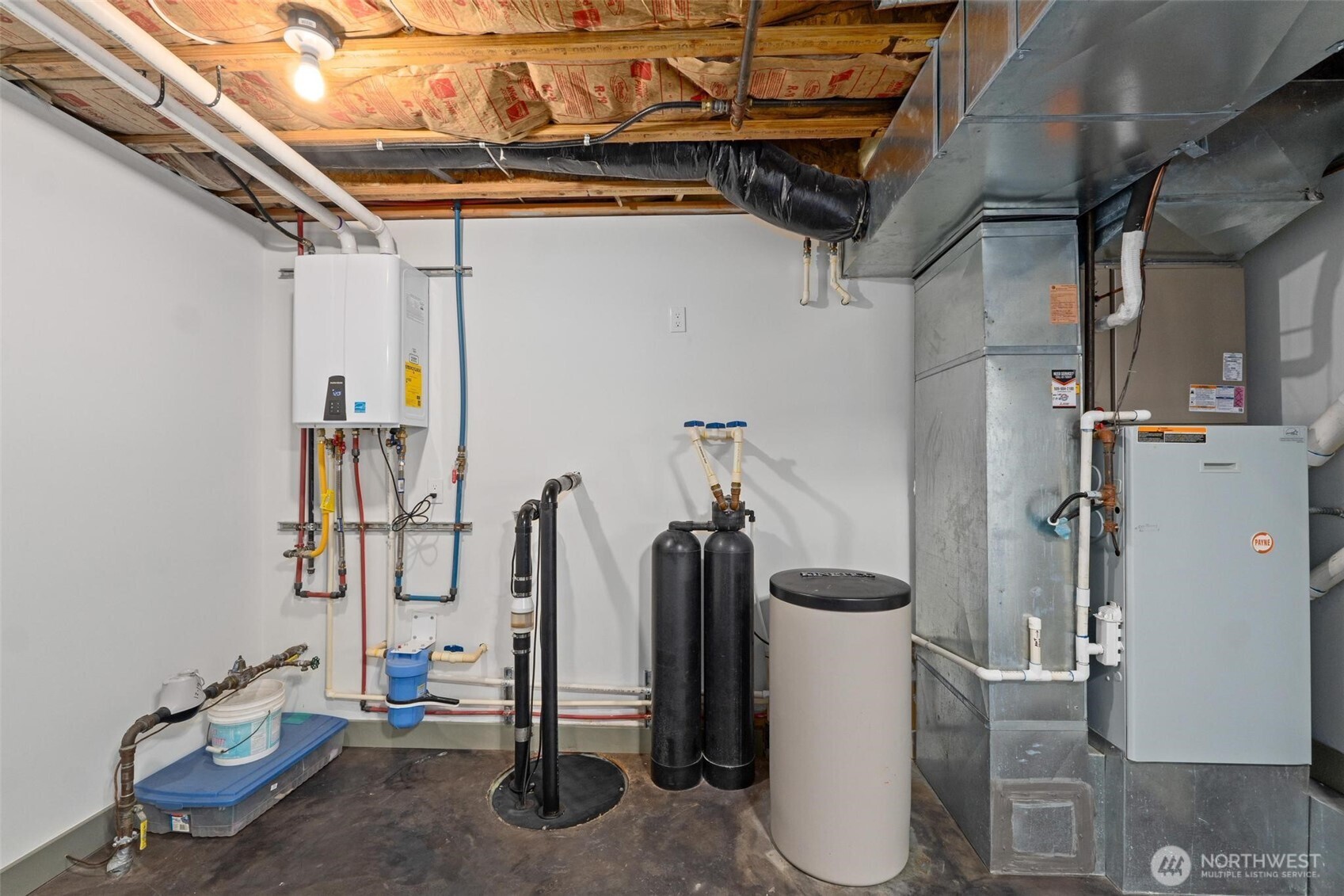 1900 Tamarack Street Property Photo 25