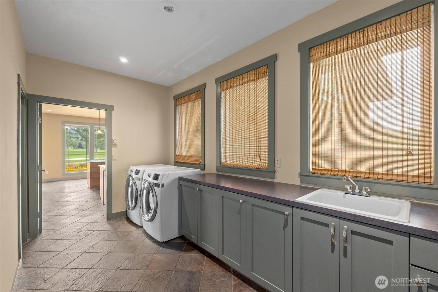 1900 Tamarack Street Property Photo 34