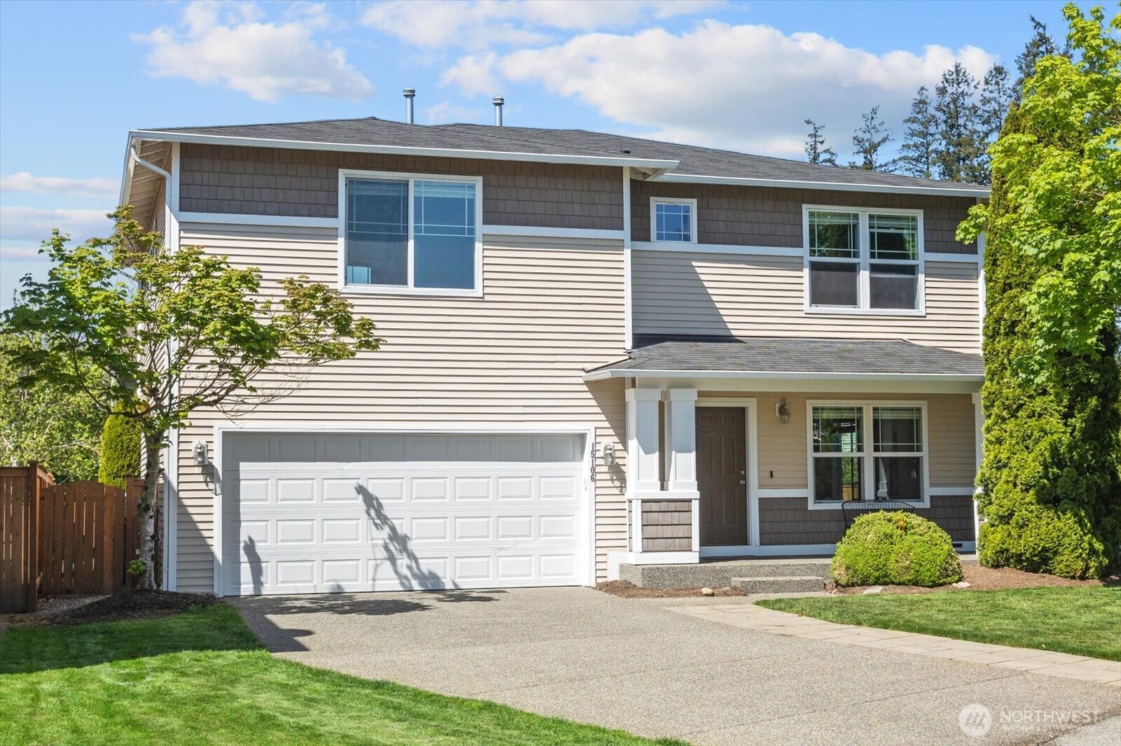 15106 223rd DR SE Property Photo 1