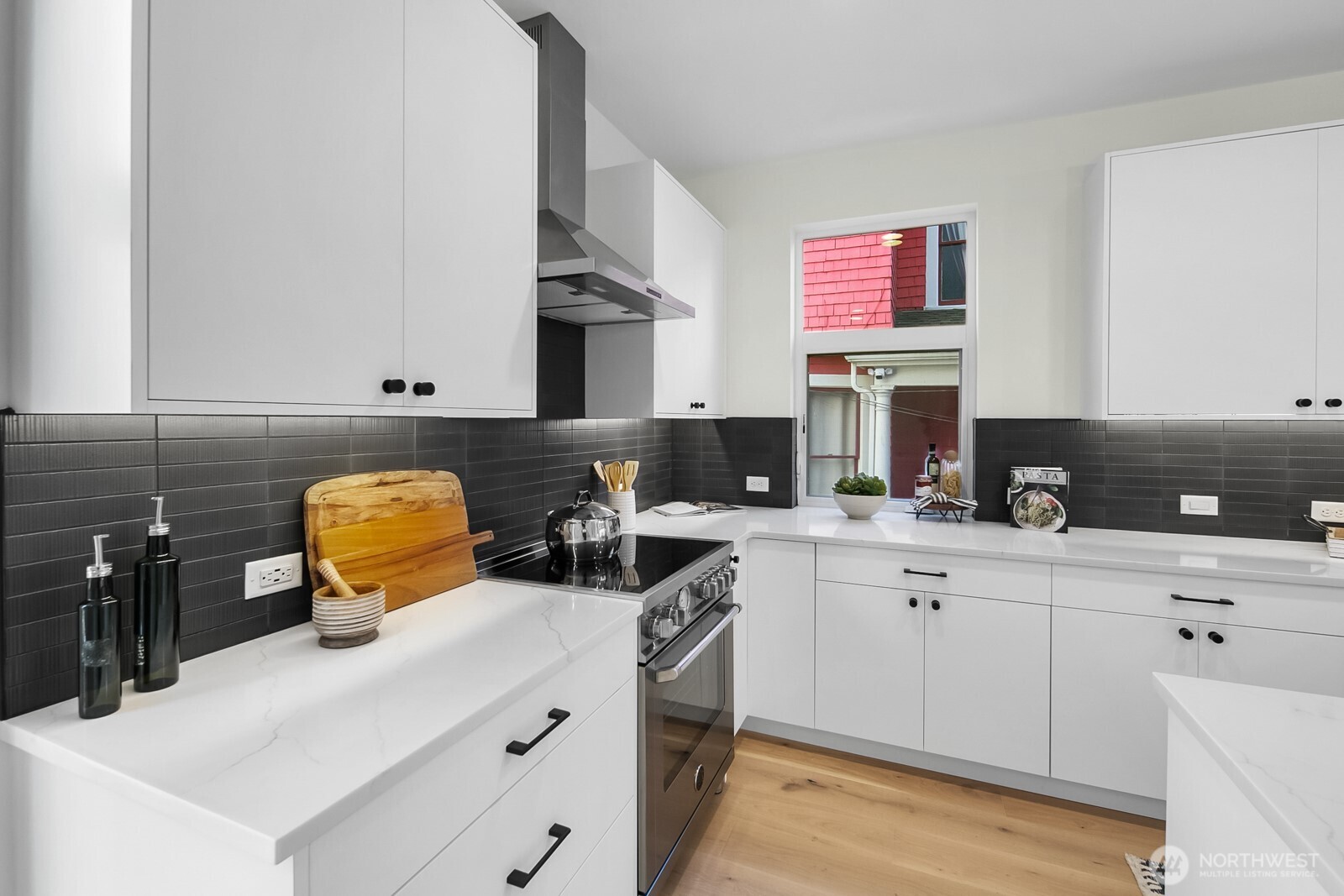 505 11th Avenue Property Photo 12