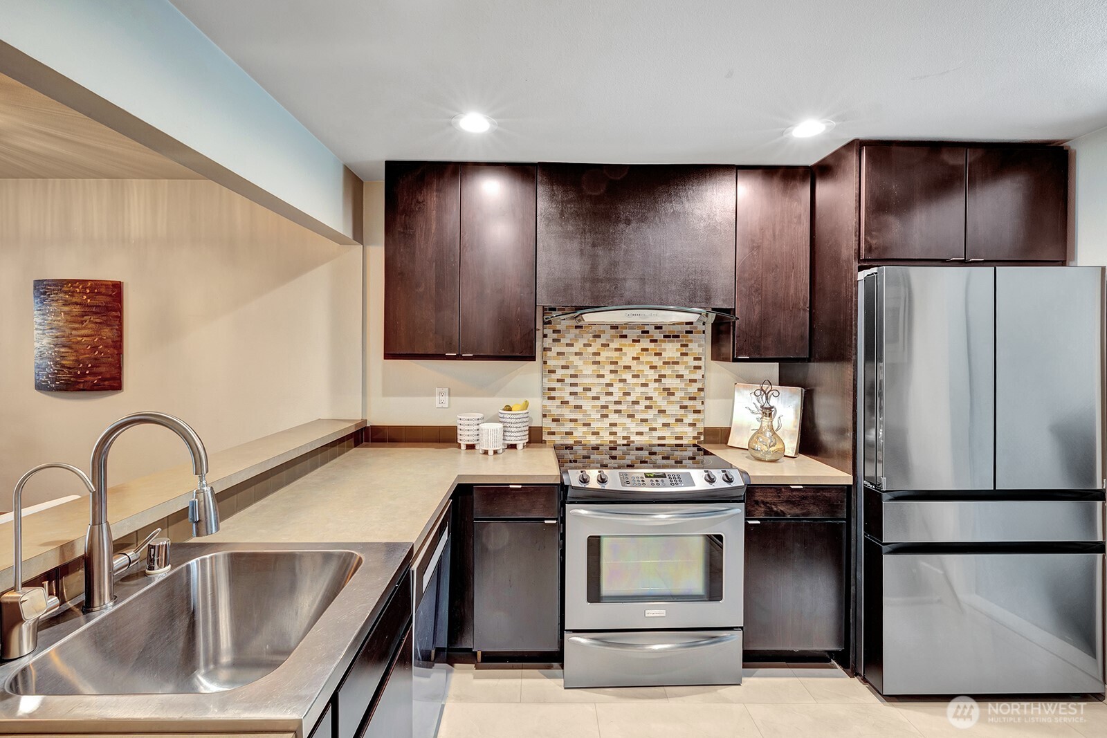 13896 Ne 66th Street 586 Property Photo 4